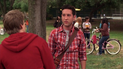 CM Weeds-6x04 027