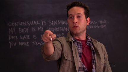 CM Weeds-6x05 011
